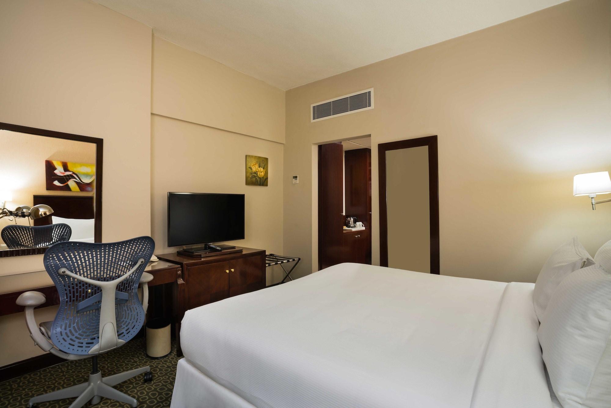 Hilton Garden Inn Riyadh Olaya Kültér fotó