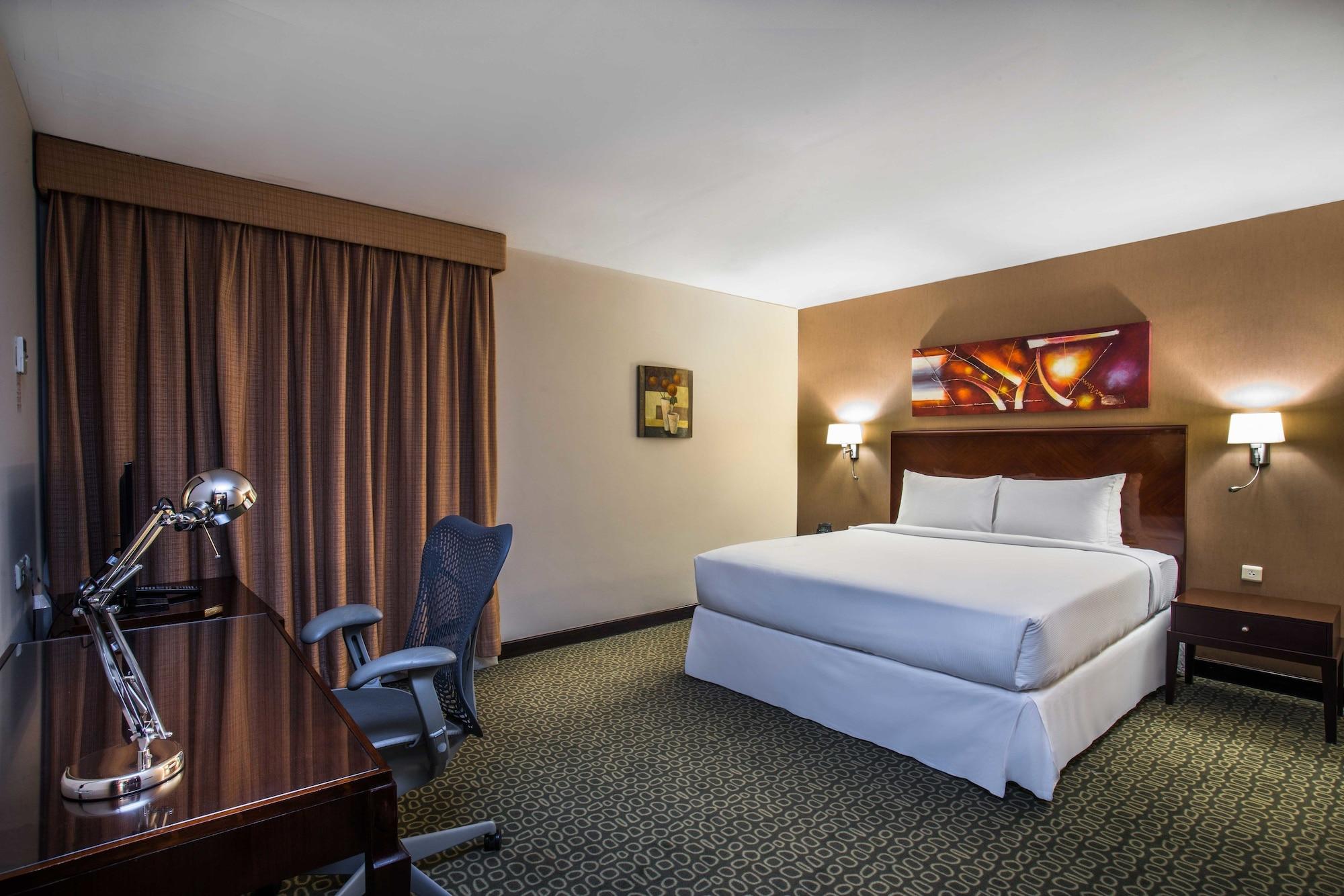 Hilton Garden Inn Riyadh Olaya Kültér fotó