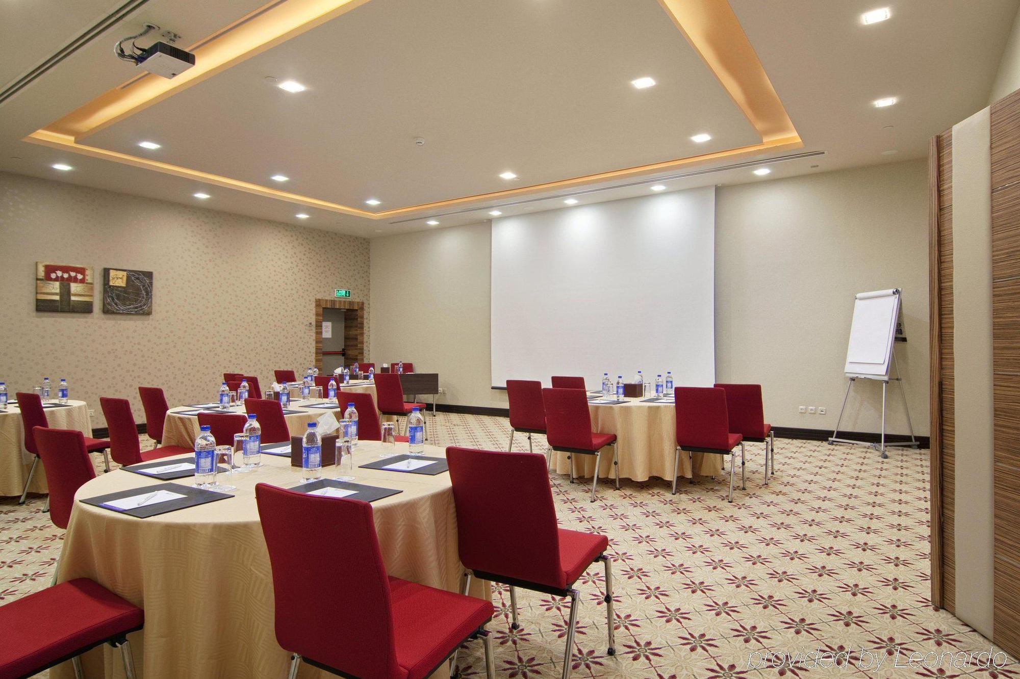 Hilton Garden Inn Riyadh Olaya Létesítmények fotó