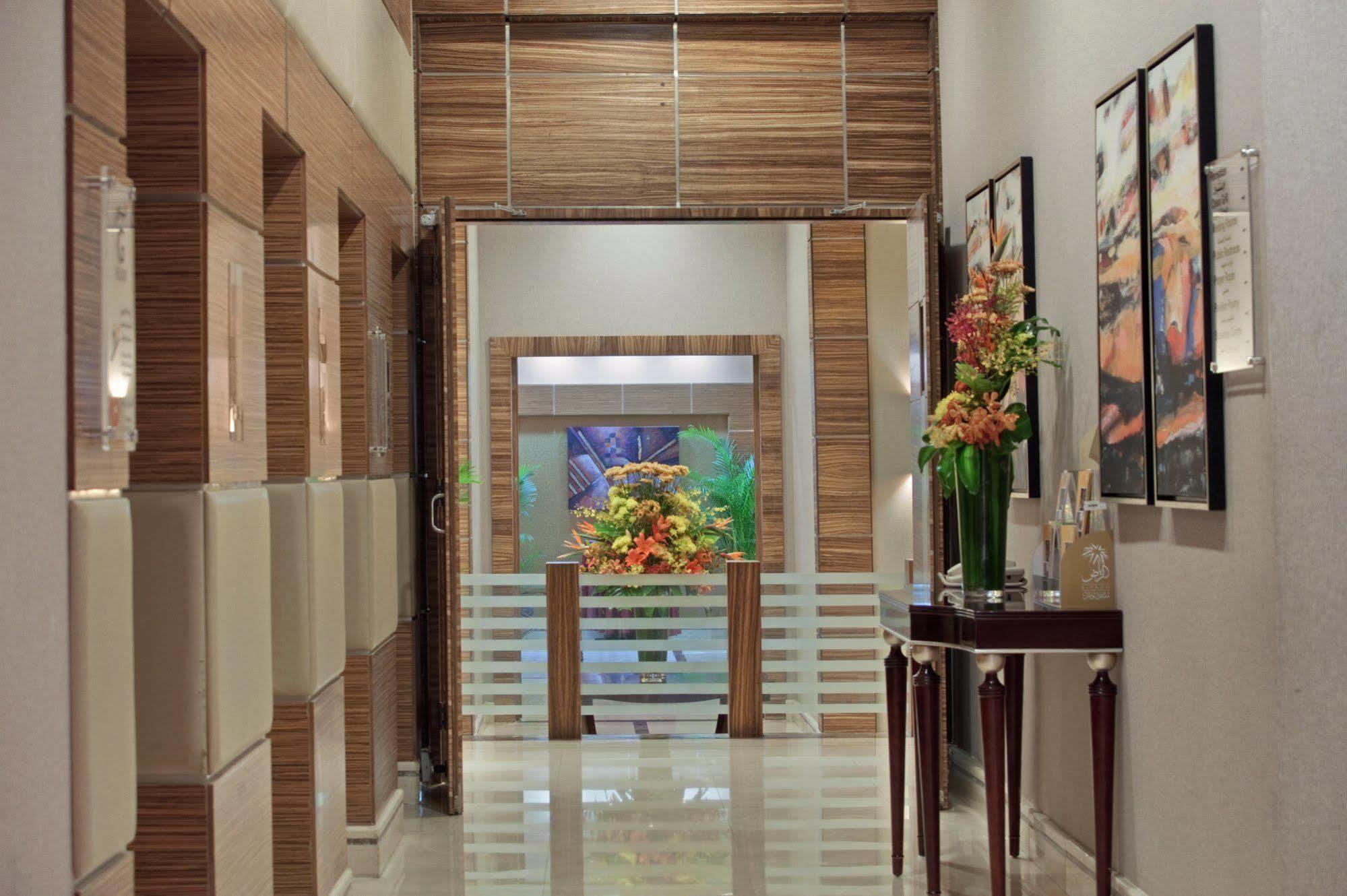 Hilton Garden Inn Riyadh Olaya Beltér fotó