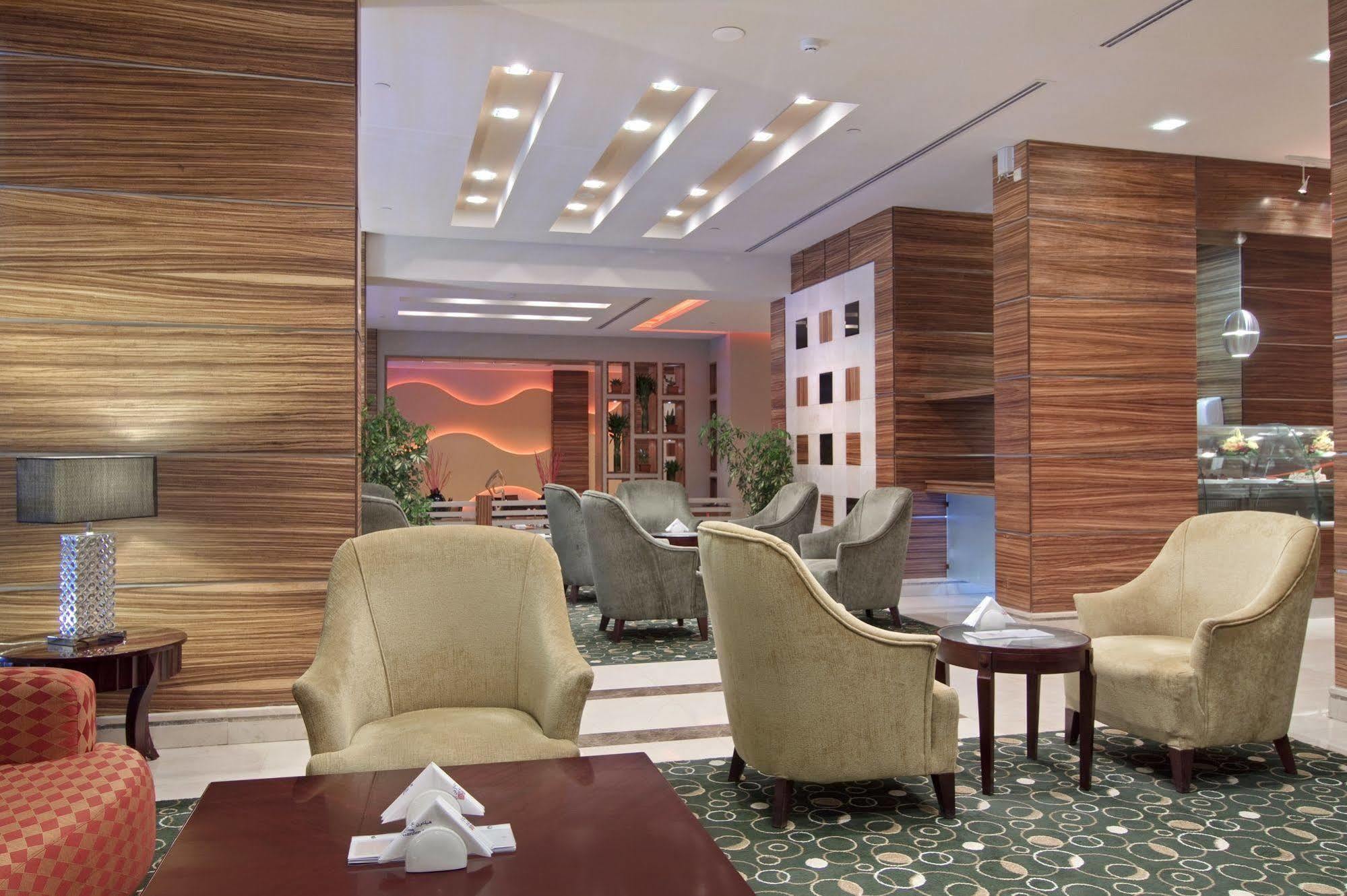 Hilton Garden Inn Riyadh Olaya Beltér fotó